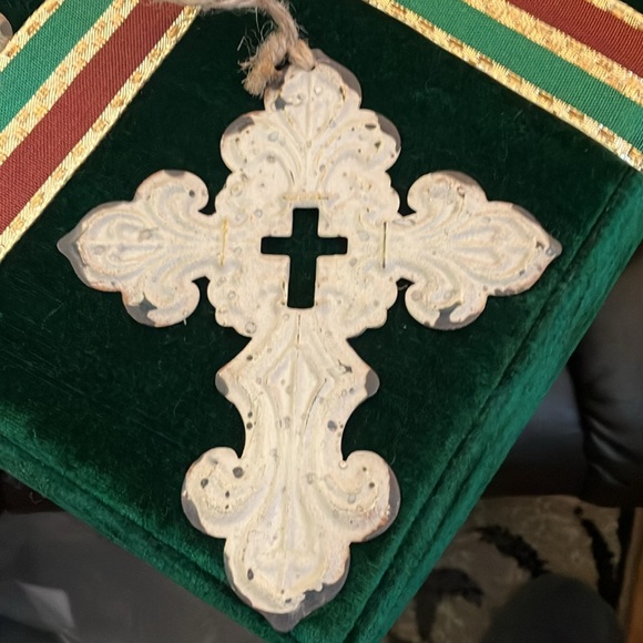 Set of 4 metal cross ornaments - Picture 2 of 7